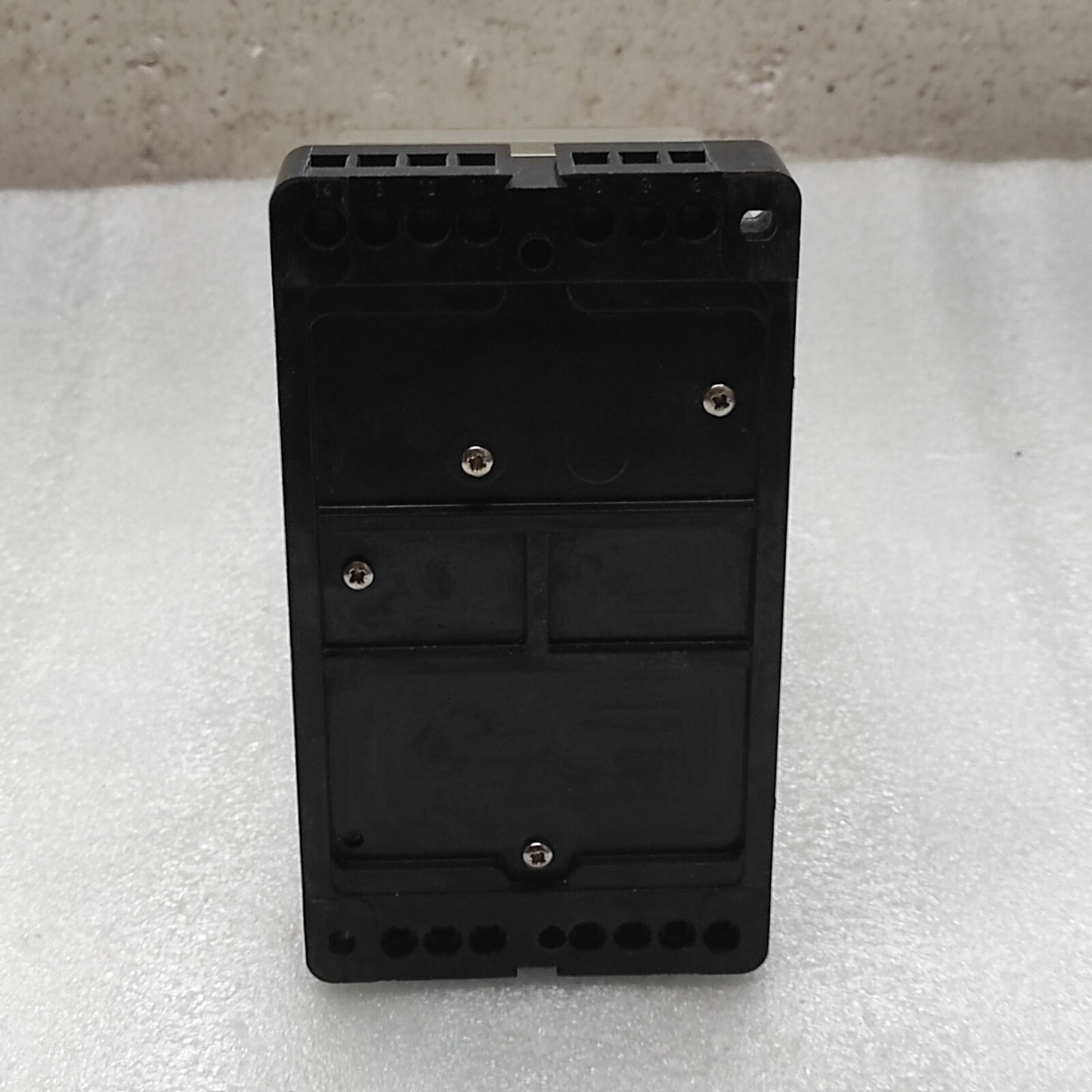 SCHLEICHER MZ54 TIMER RELAY 01110728-748-064 230V 0.15SEC-30HOUR
