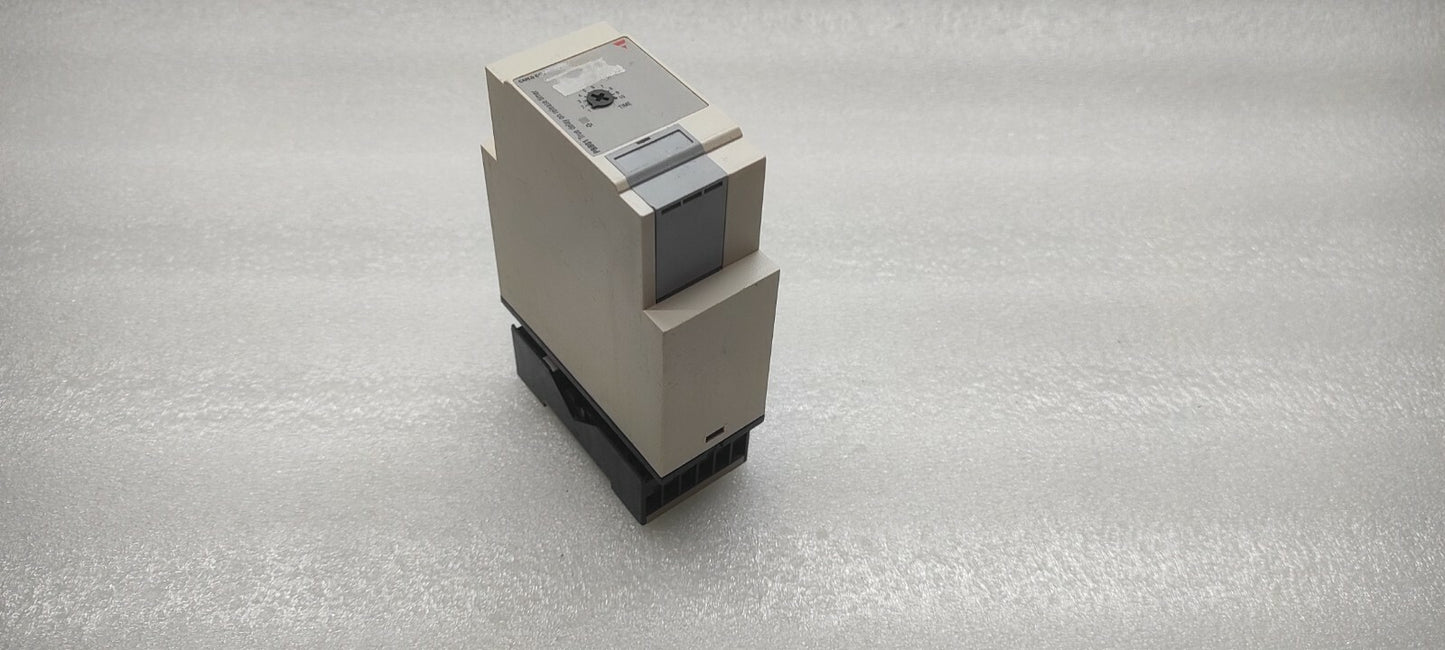 CARLO GAVAZZI PBB01DM24 TRUE DELAY  ON RELEASE TIMER 24-240VAC/DC