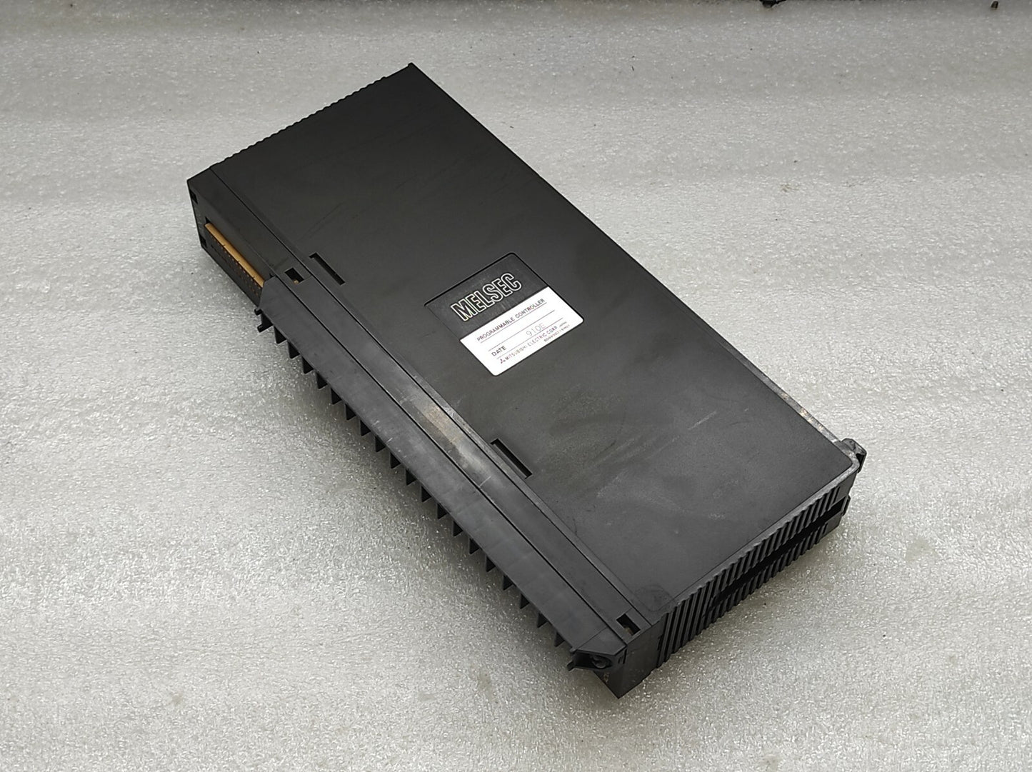MITSUBISHI MELSEC AX10 PROGRAMMABLE CONTROLLER