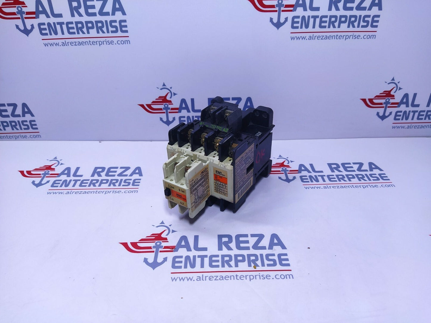 Fuji SC-5-1(19) Magnetic Contactor 32A Coil 100-110V Aux Relay SZ-A11 4NC0H0