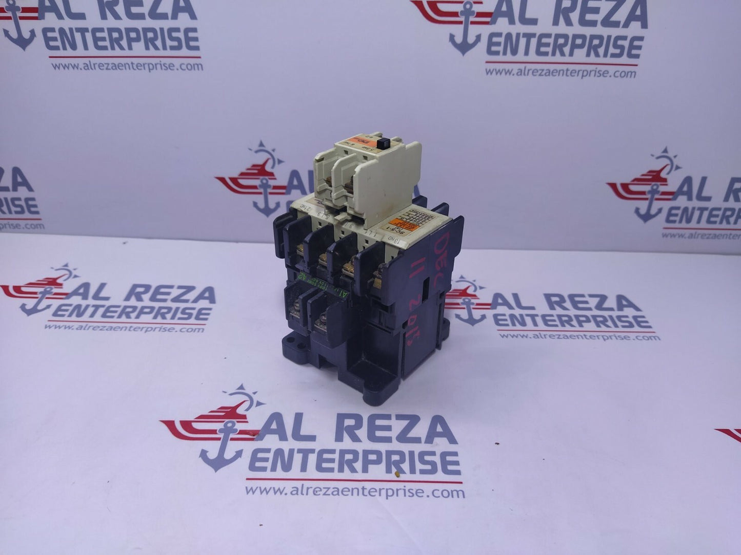 Fuji SC-5-1(19) Magnetic Contactor 32A Coil 100-110V Aux Relay SZ-A11 4NC0H0