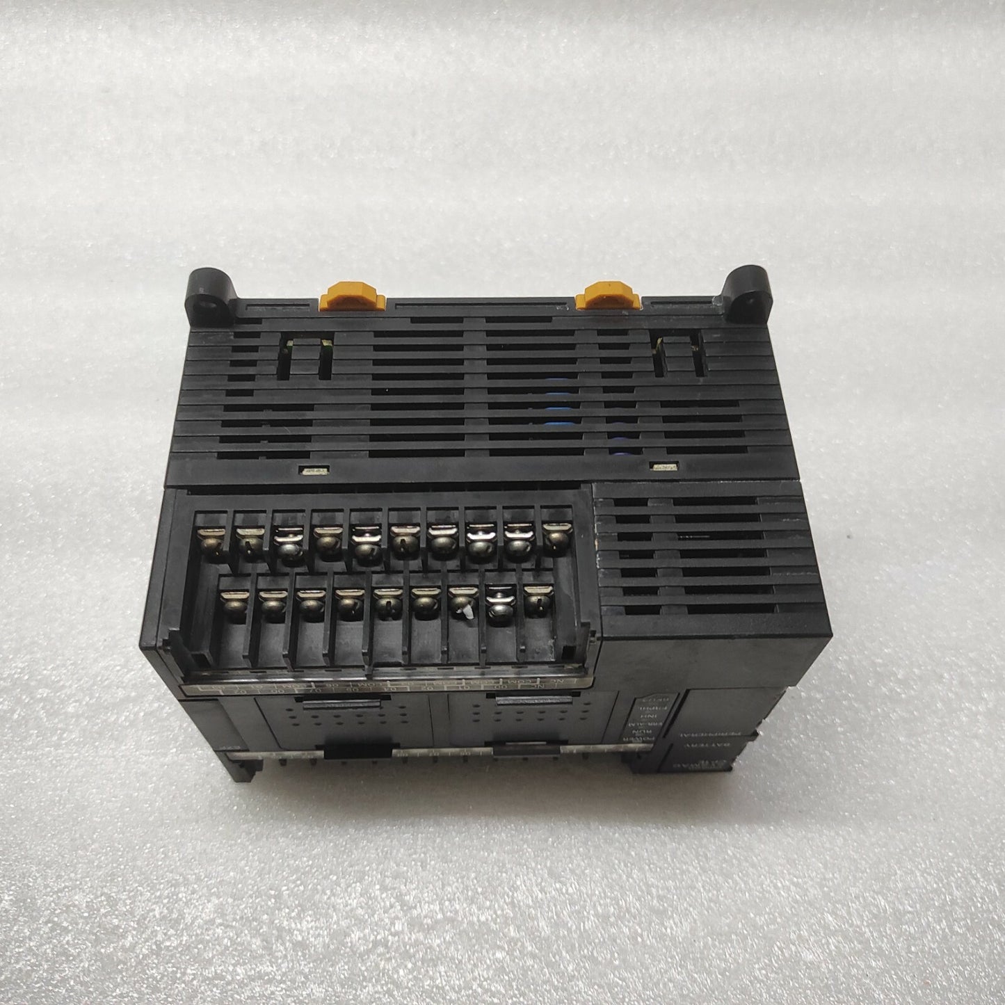 OMRON CP1E-N30DT-D PROGRAMMABLE CONTROLLER 24VDC
