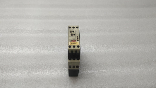 TELEMECANIQUE RE4 RL13BU TIME DELAY RELAY 110-240V/24V/42-48V 0.05S-300H 09960