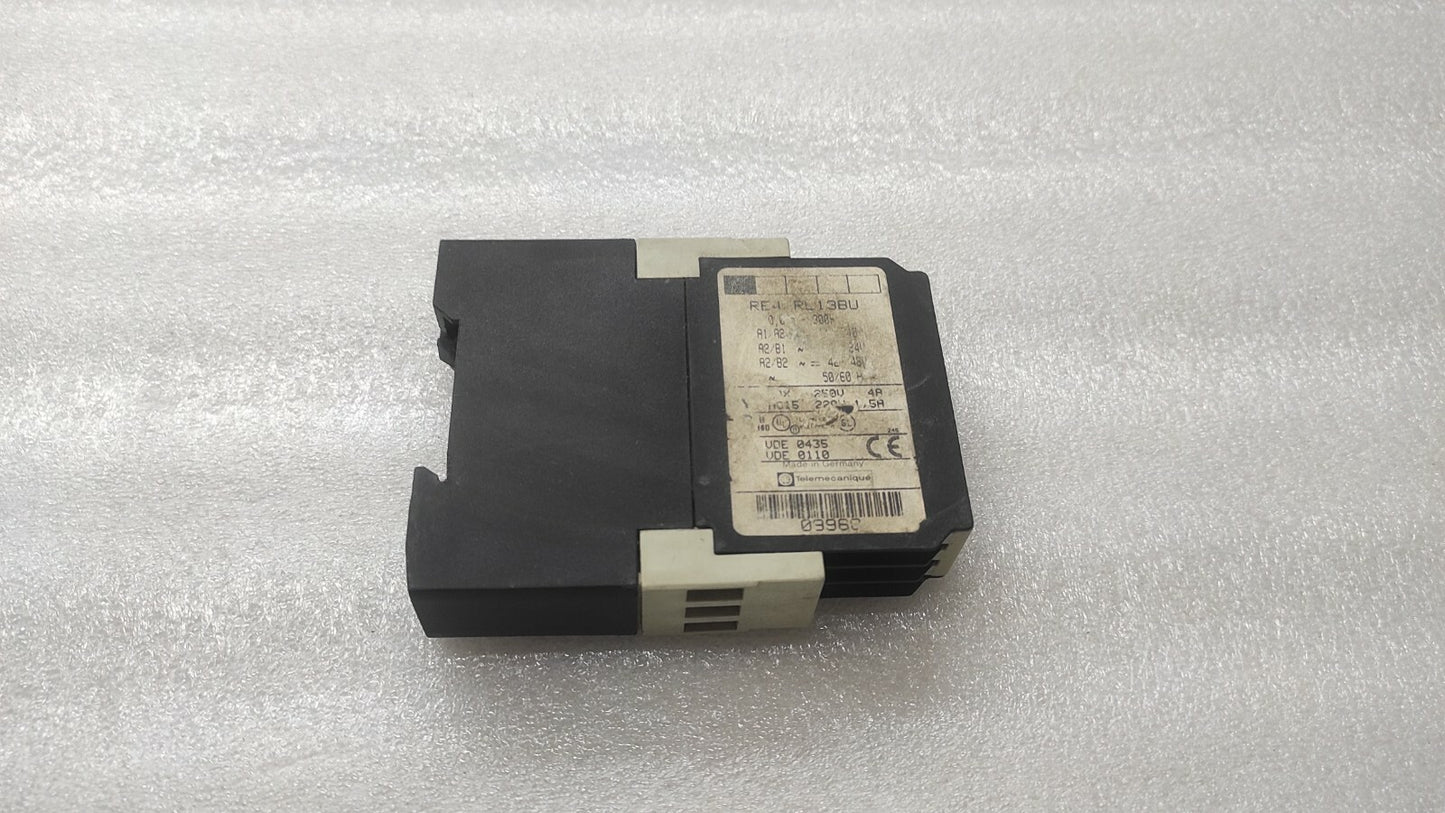 TELEMECANIQUE RE4 RL13BU TIME DELAY RELAY 110-240V/24V/42-48V 0.05S-300H 09960