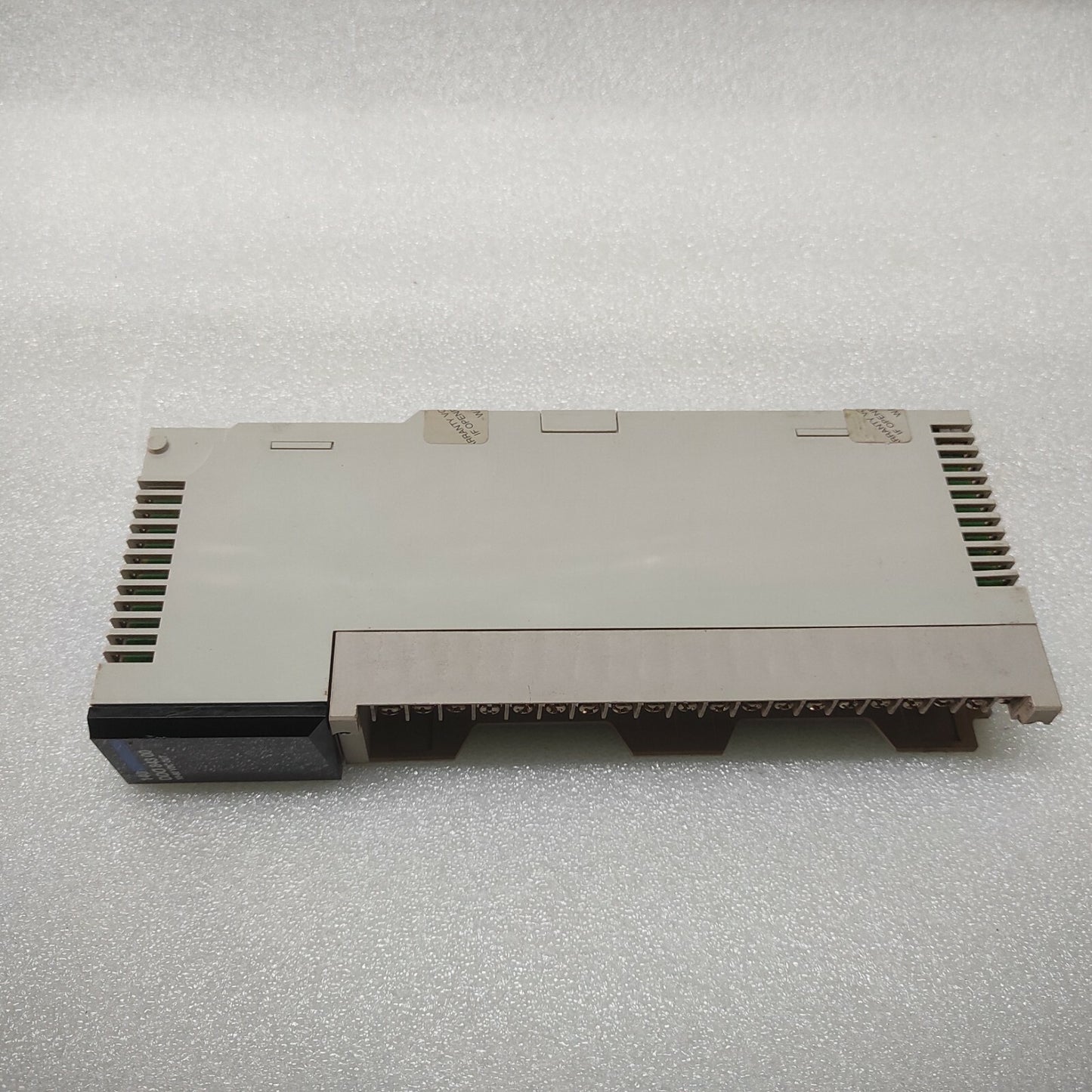 SE 140DDO84300 10-60 VDC OUTPUT MODULE