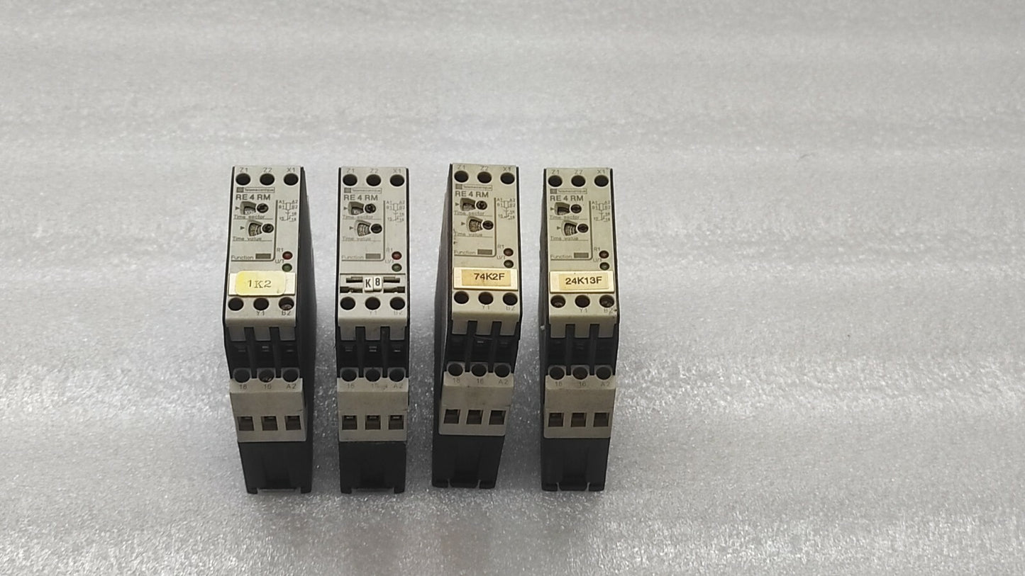 TELEMECANIQUE RE4 RM11BU TIME DELAY  RELAY 09969 110-240V/24V/42-48V  0.05S-300H