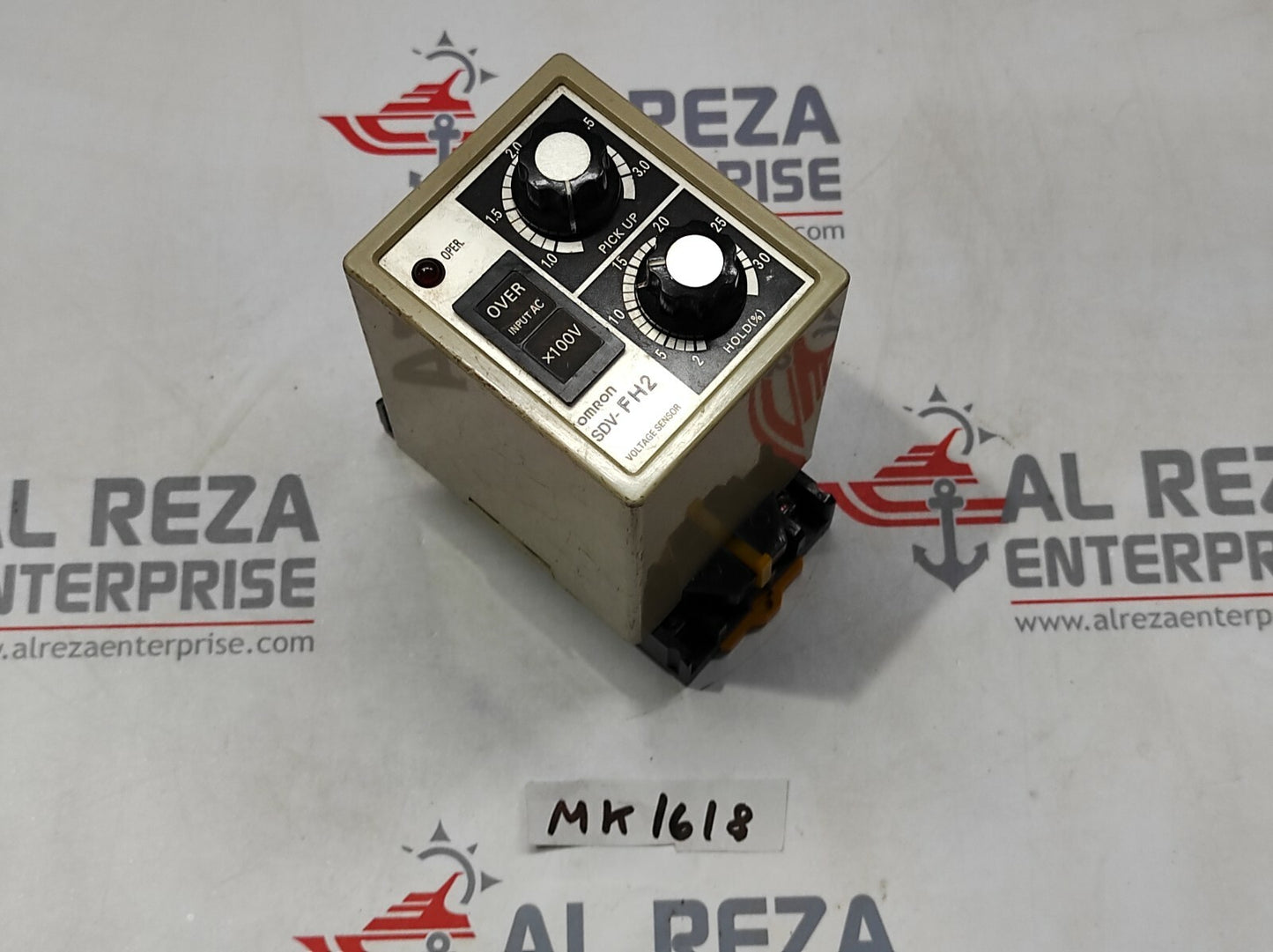 OMRON SDV-FH2 VOLTAGE SENSOR 24V DC