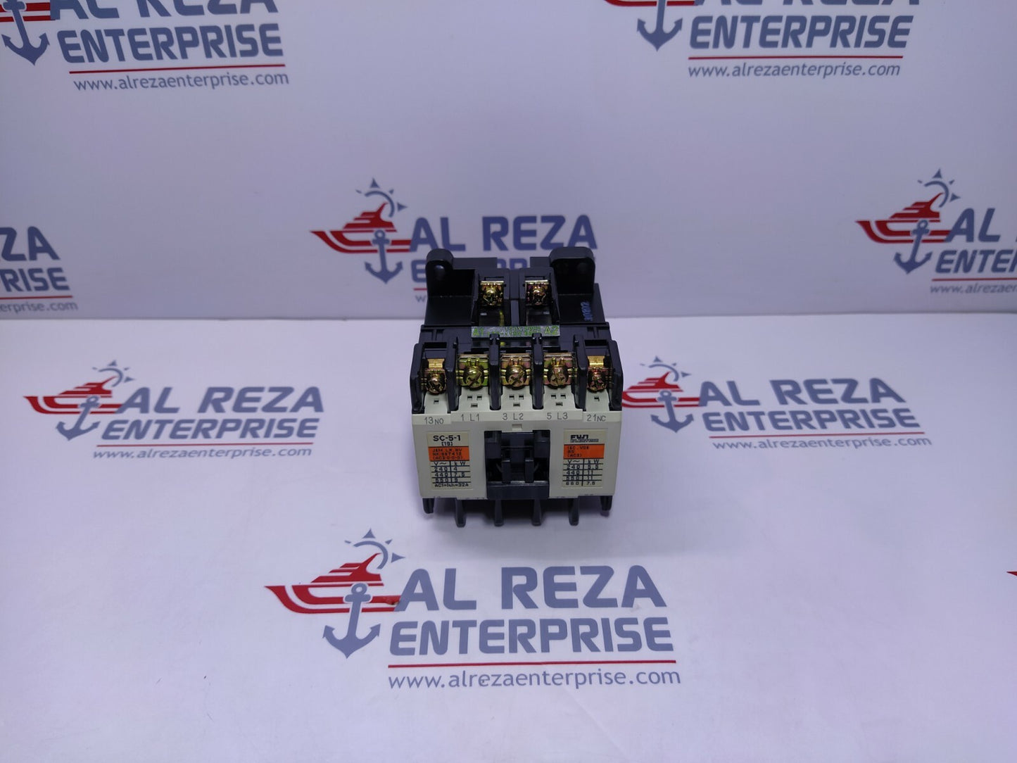 Fuji SC-5-1 (19) Magnetic Contactor 32A Coil 100-110V 4NC0H0-11