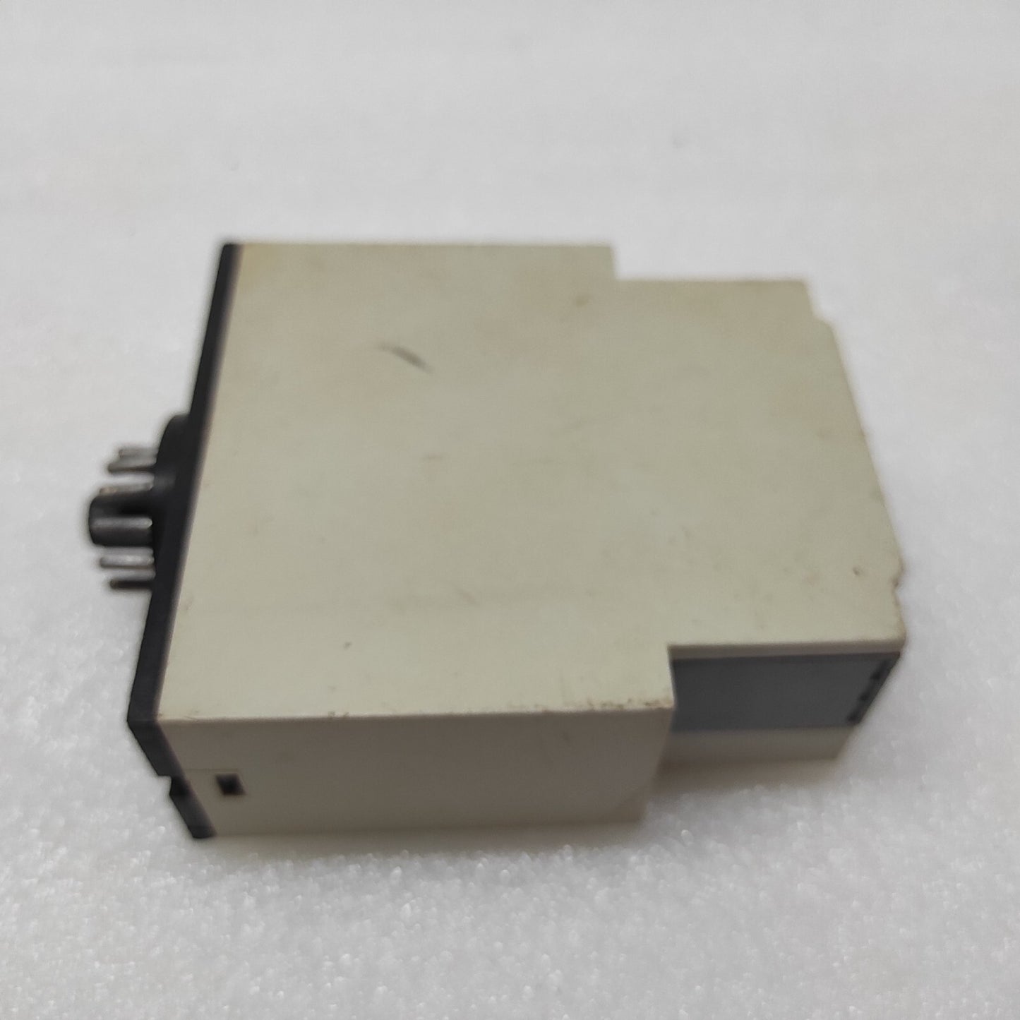 CARLO GAVAZZI PAA01CM24 DELAY ON OPERATE TIMER 24-240VAC/24VDC
