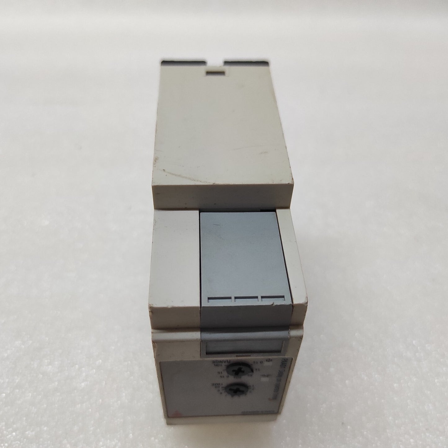CARLO GAVAZZI PAA01CM24 DELAY ON OPERATE TIMER 24-240VAC/24VDC