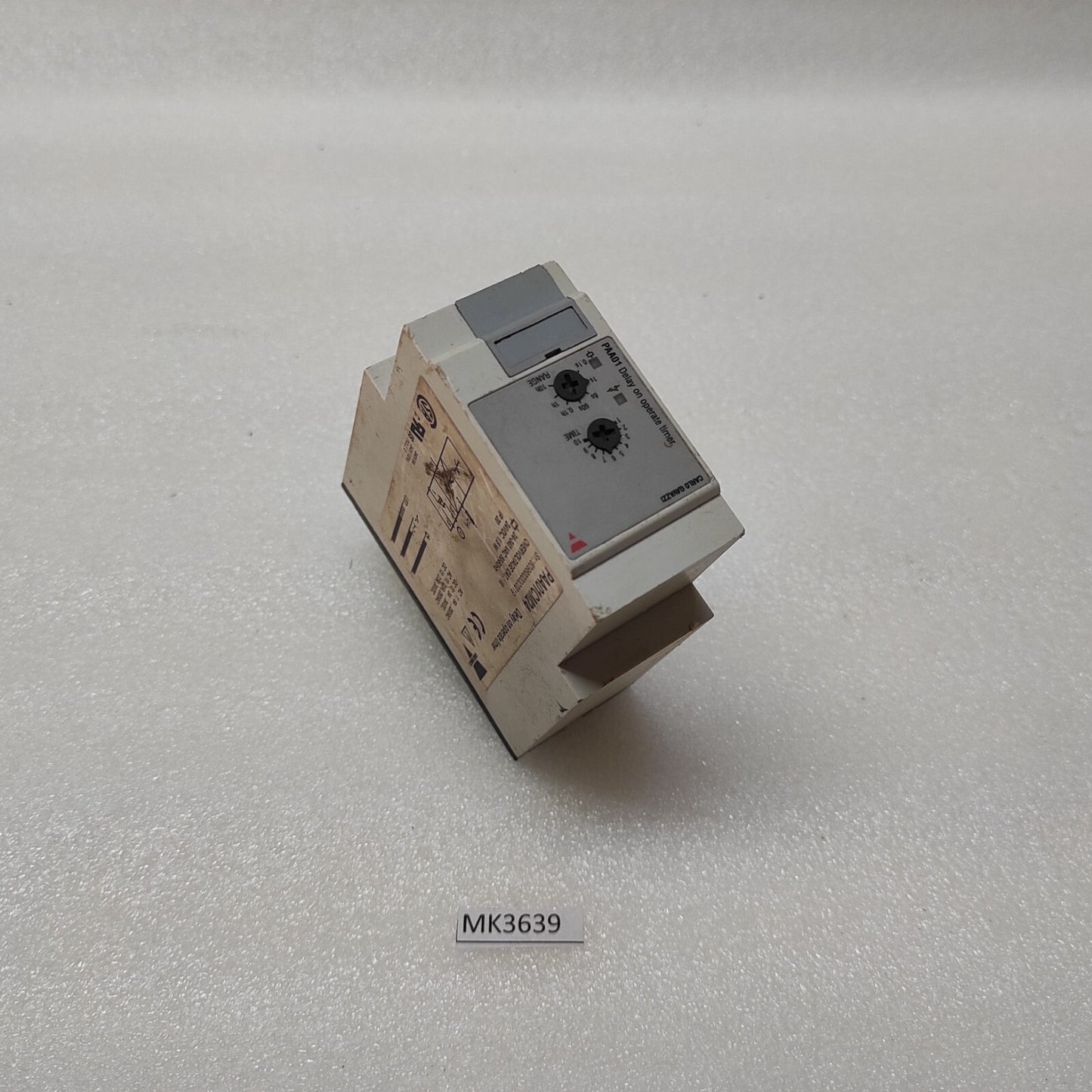 CARLO GAVAZZI PAA01CM24 DELAY ON OPERATE TIMER 24-240VAC/24VDC
