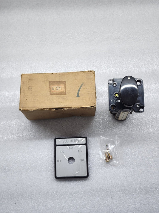 Seiko Electric EN 4X Cam Switch 600V 15A CONT