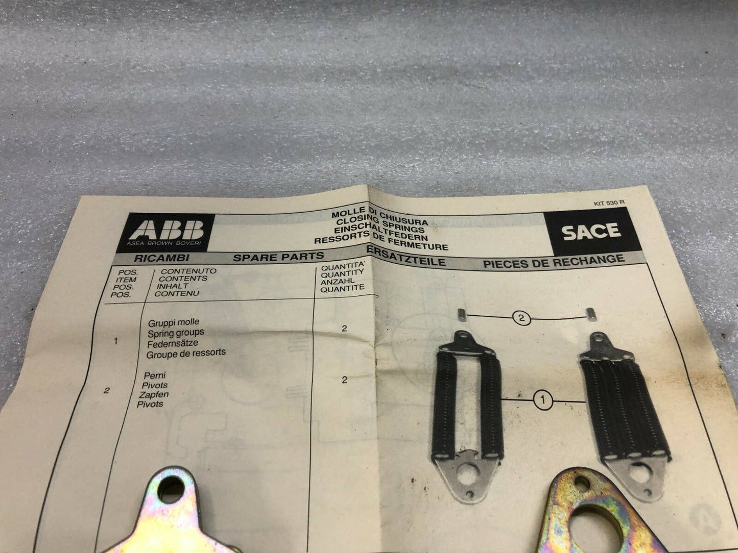 ABB UXAB 269399 R.061 CLOSING SPRING 3 POLE