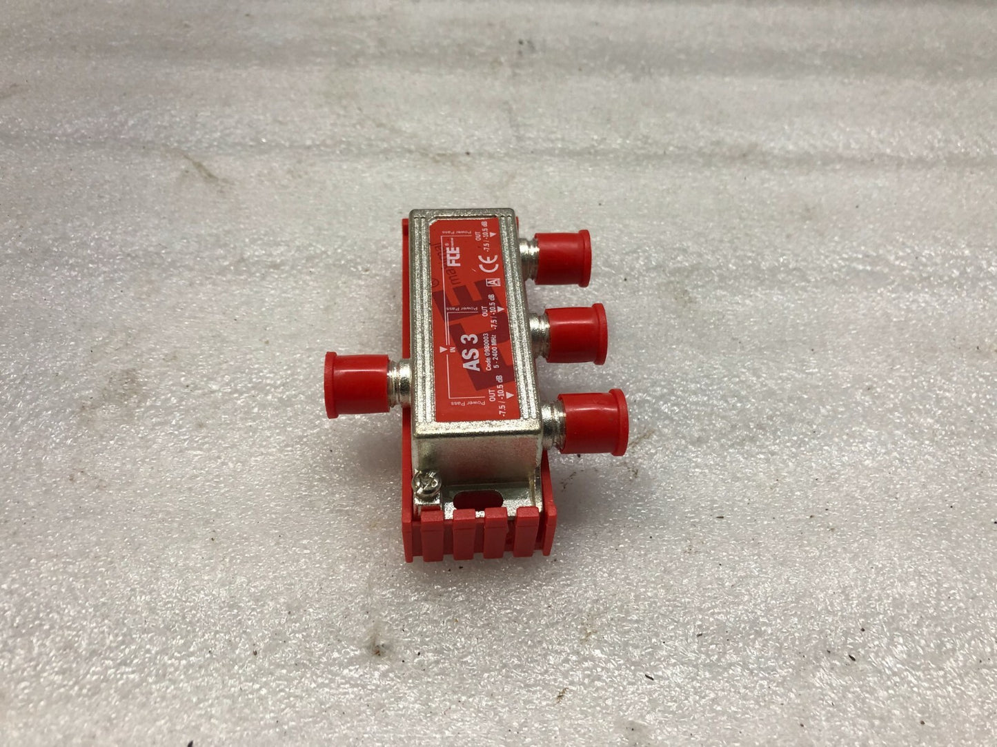 FCE AS3 SPLITTERS 5-2400 MHz 0980003