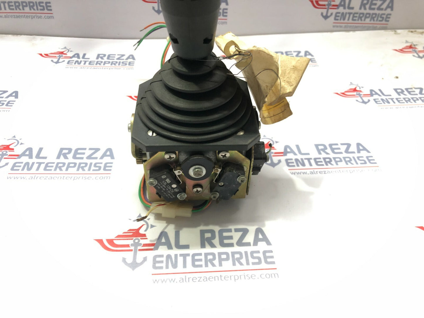 DRILLER INSTRUMENT J000961724 MULTI AXIS JOYSTICK QA61728 001 JS6M11516