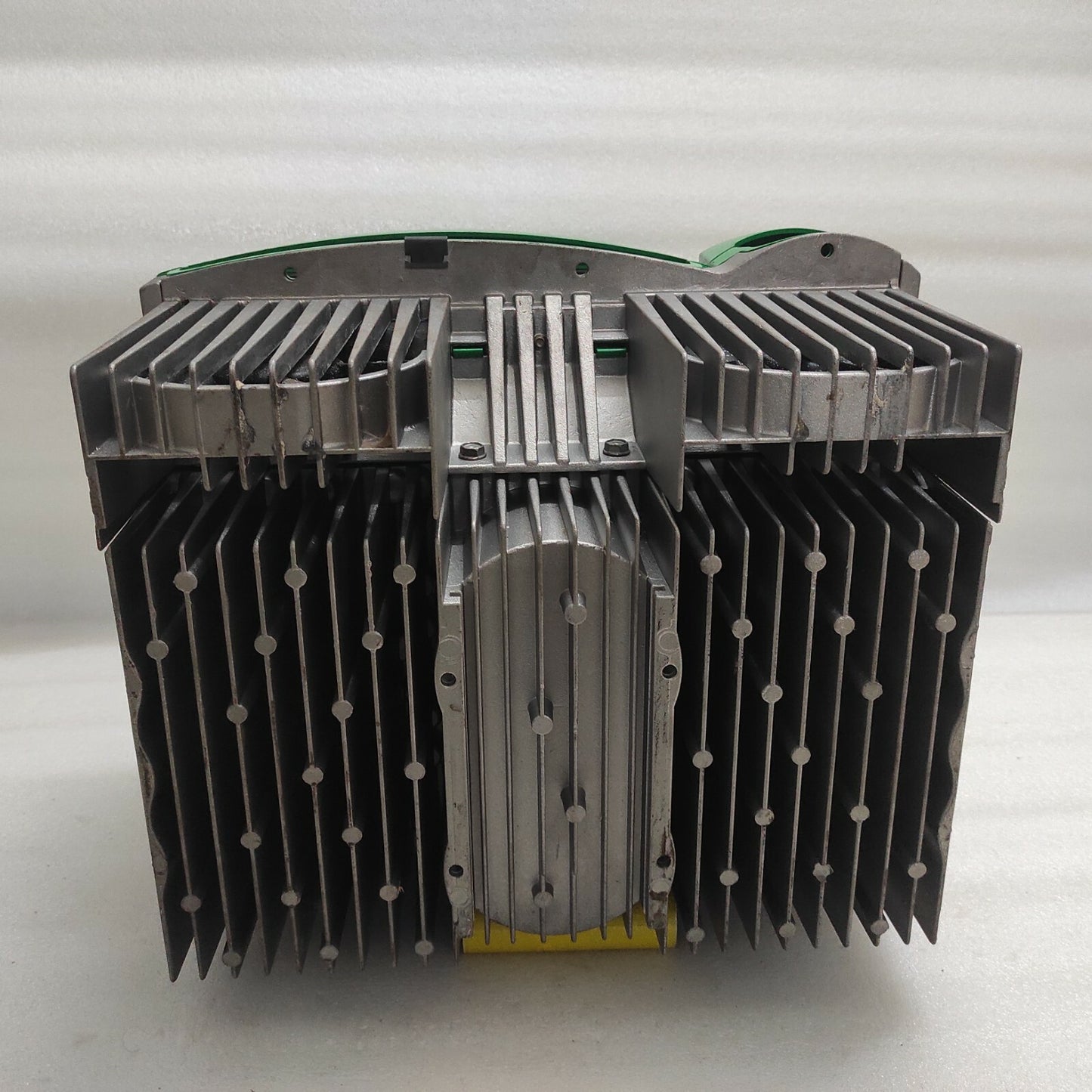 CONTROL TECHNIQUES COMMANDER SE SE53402200 22KW INVERTER DRIVE 380-480VAC