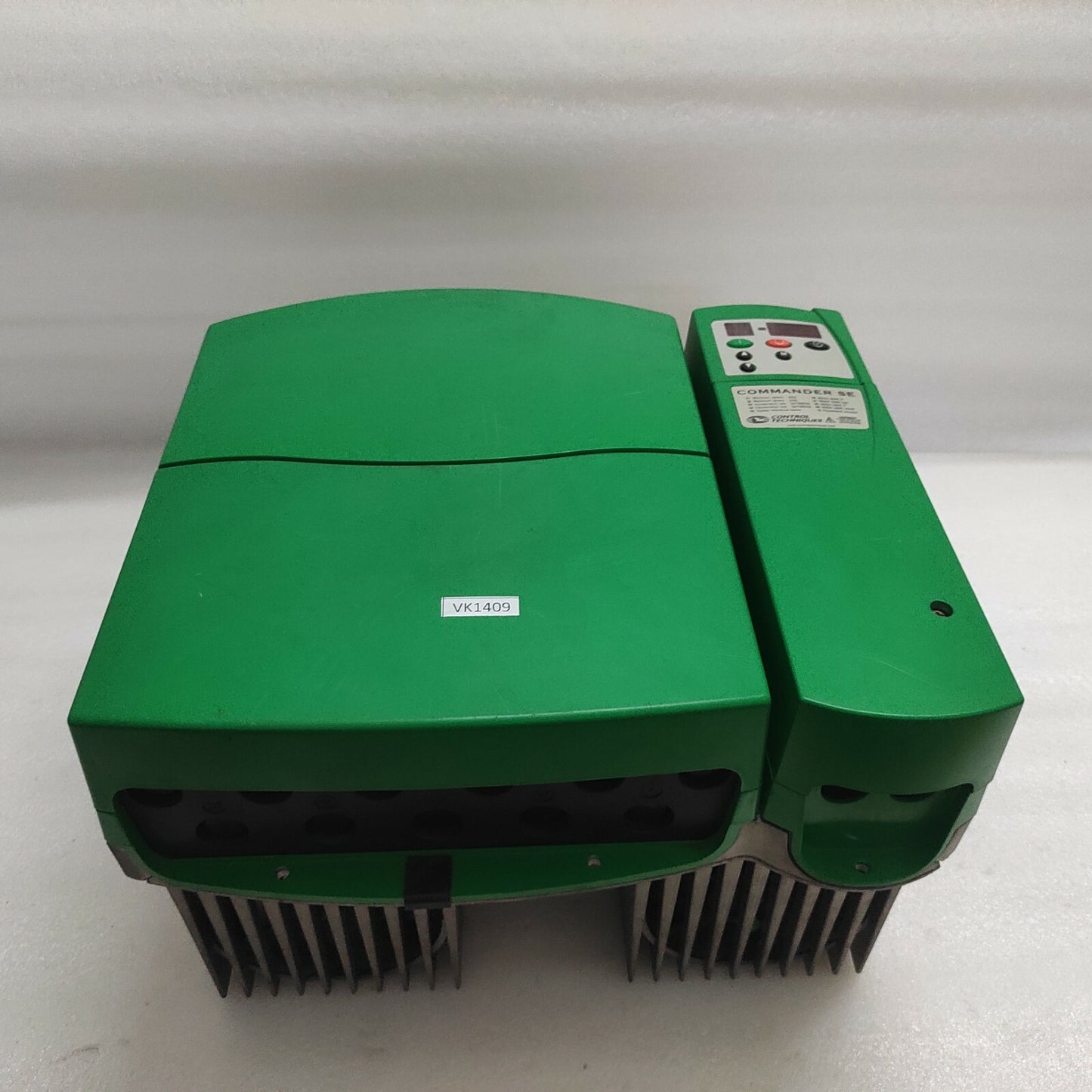 CONTROL TECHNIQUES COMMANDER SE SE53402200 22KW INVERTER DRIVE 380-480VAC