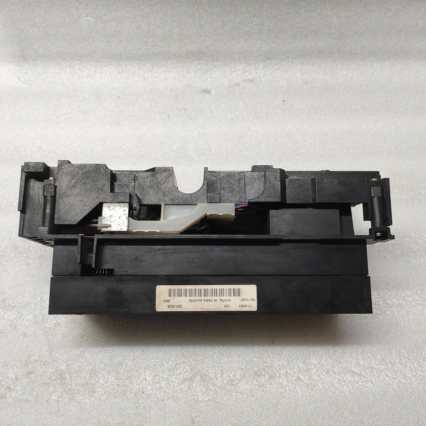MERLIN GERIN STR38S MASTER PACT FOR CIRCUIT BREAKER 3200A