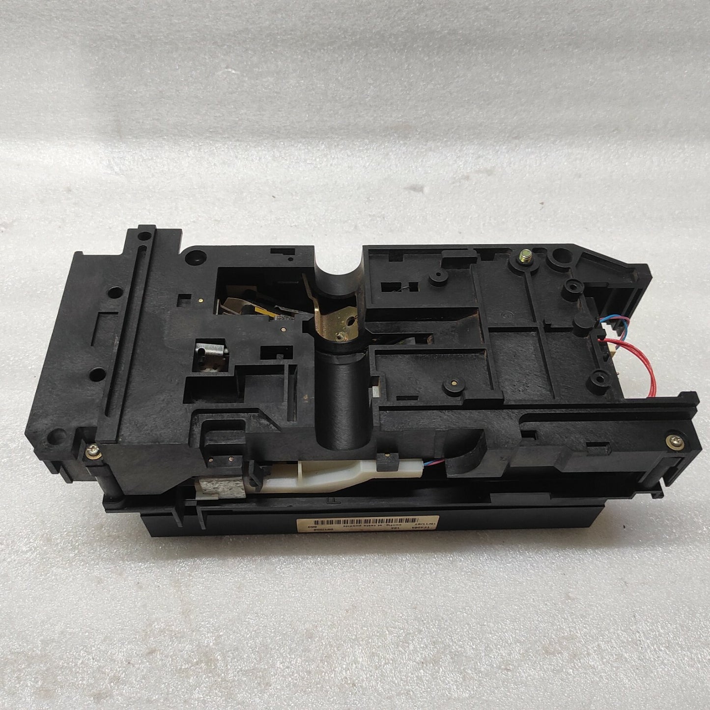MERLIN GERIN STR38S MASTER PACT FOR CIRCUIT BREAKER 3200A