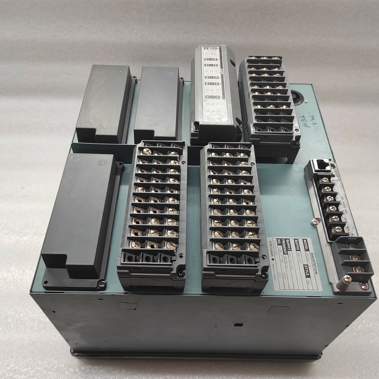 YOKOGAWA DX220-1-2 DAQ STATION DX200-S60-302 100-240VAC