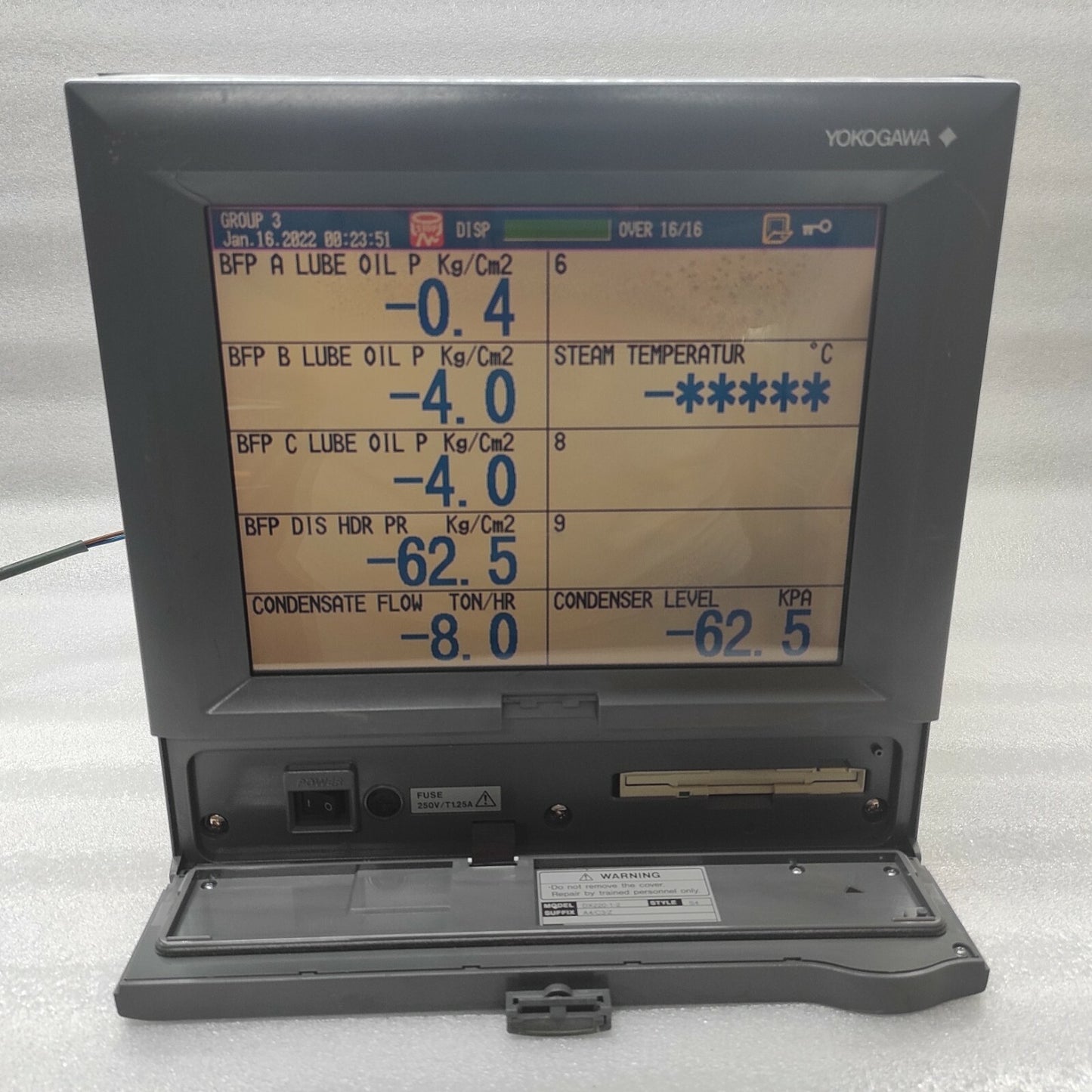 YOKOGAWA DX220-1-2 DAQ STATION DX200-S60-302 100-240VAC