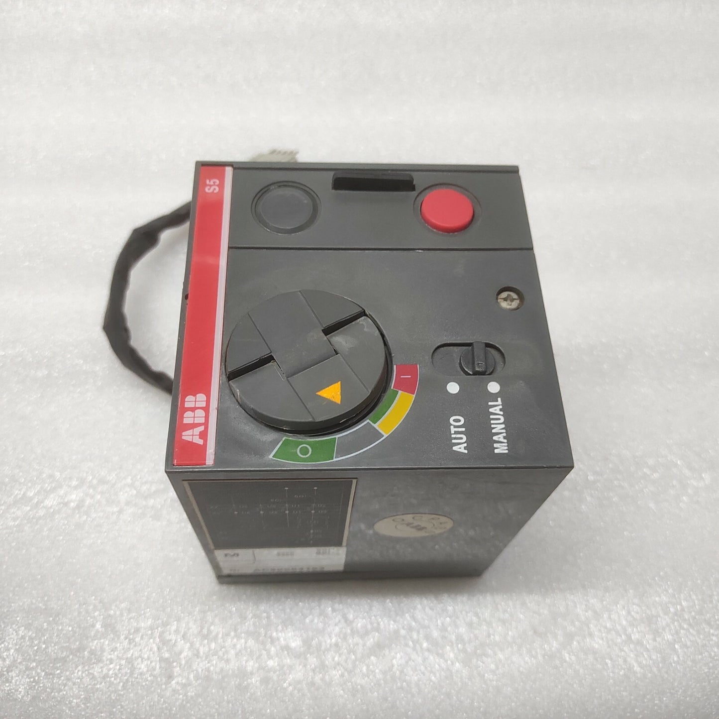 ABB S5 MOTOR OPERATOR 1SDA013876R1 220-250VDC/220-240VAC