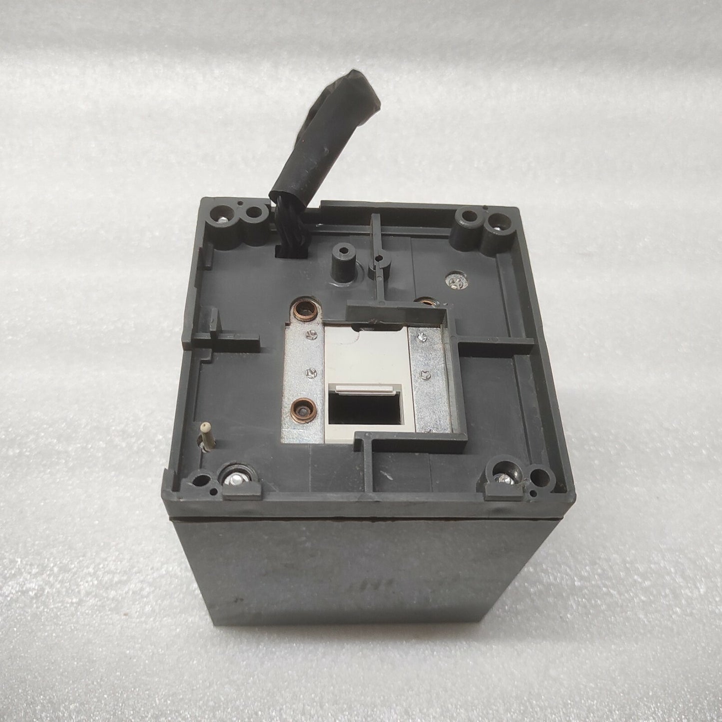 ABB S5 MOTOR OPERATOR 1SDA013876R1 220-250VDC/220-240VAC