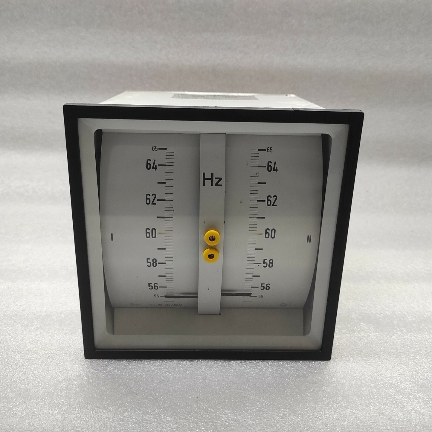 SINCHRONIZING GENERATOR II S270/2A DOUBLE FREQUENCY METER