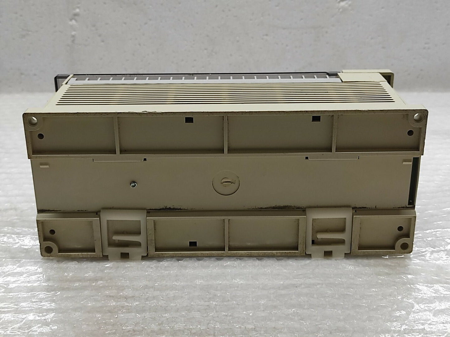 MITSUBISHI MELSEC FX2N-64MT-ESS/UL PROGRAMMABLE CONTROLLER FX2N-8EX-ES POWER