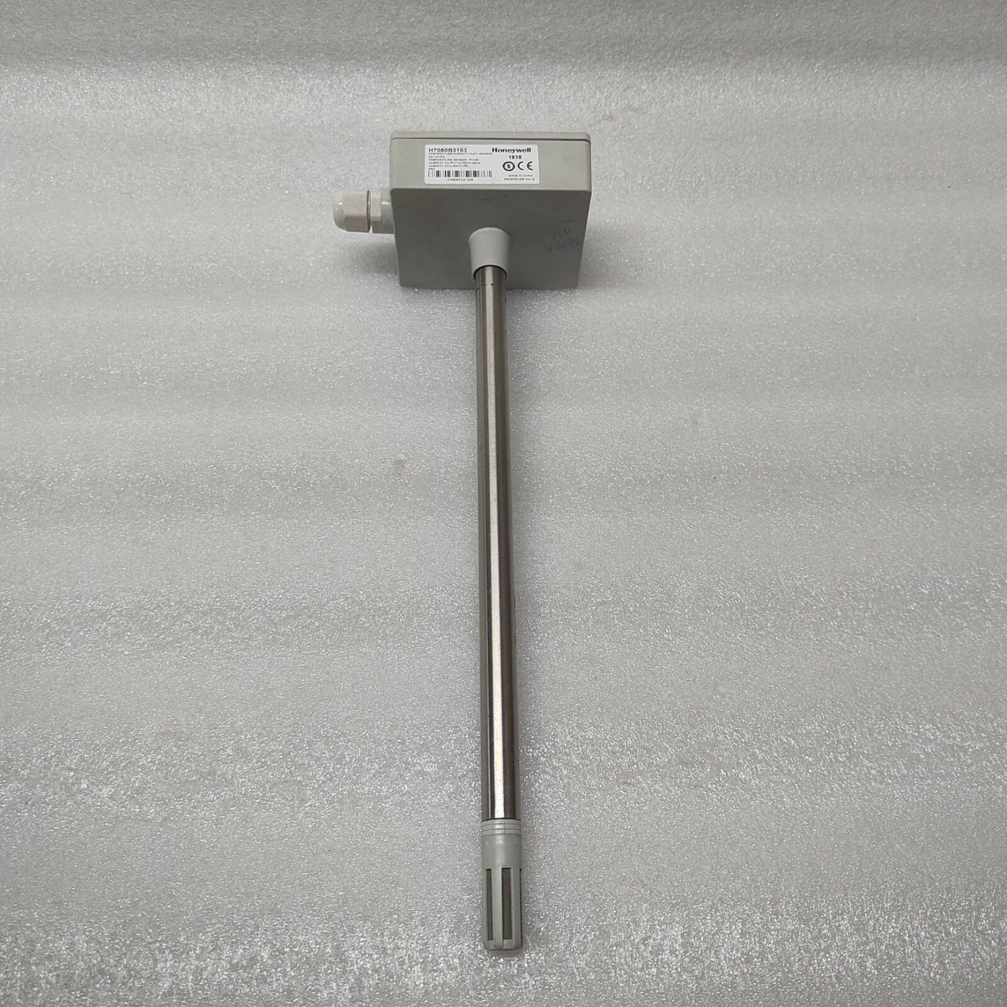 HONEYWELL H7080B3103 TEMPERATURE-HUMIDITY DUCT SENSOR 24VAC/DC PT1000