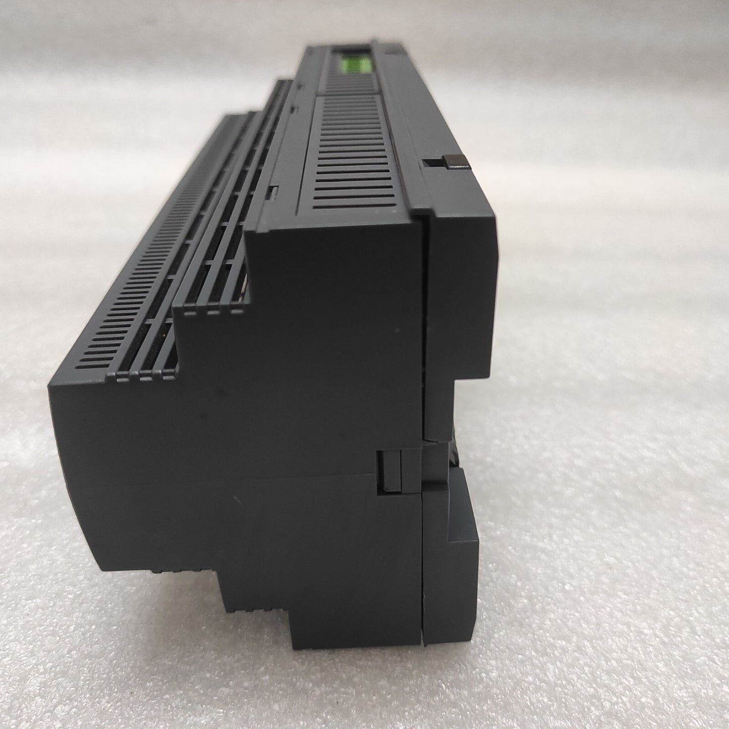 PHILIPS DYNALITE DDRC810GL RELAY CONTROLLER 100-240V