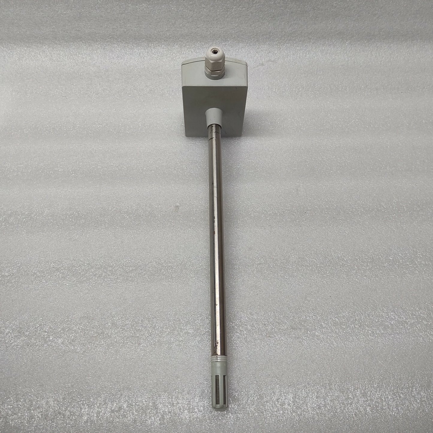 HONEYWELL H7080B3103 TEMPERATURE-HUMIDITY DUCT SENSOR 24VAC/DC PT1000