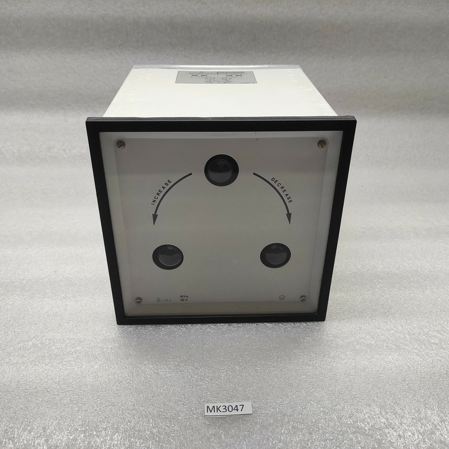 SYNCHRONIZING GENERATOR S560/2 100V