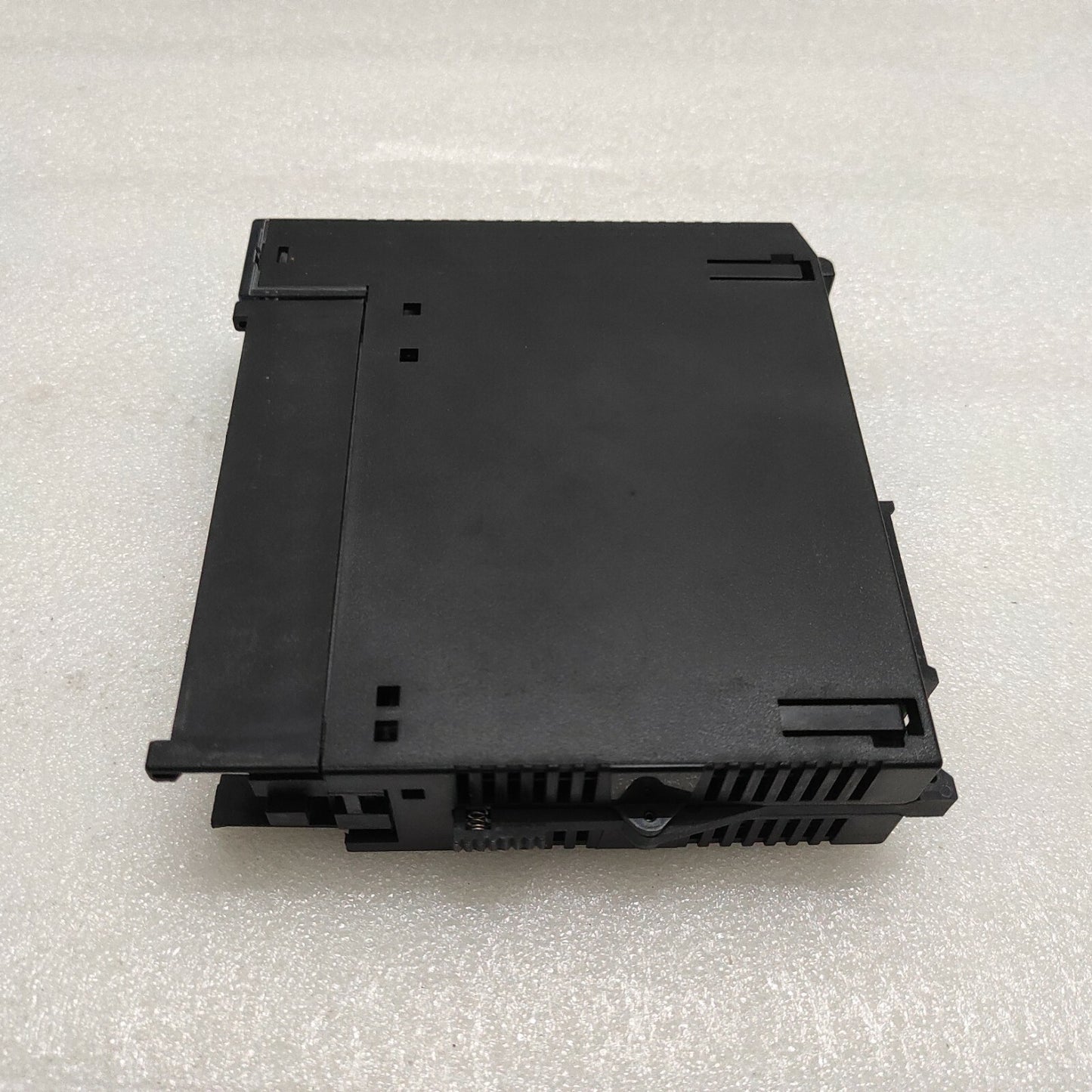 GE FANUC IC693ALG220F ANALOG INPUT MODULE