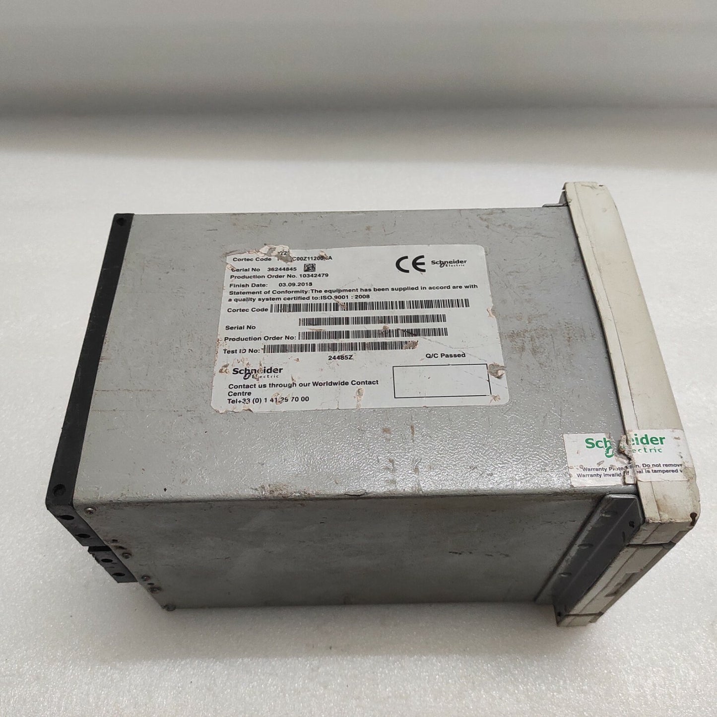SE P220-C00Z11200BA DIGITAL PROTECTION RELAY 24-250VDC/48-240VAC