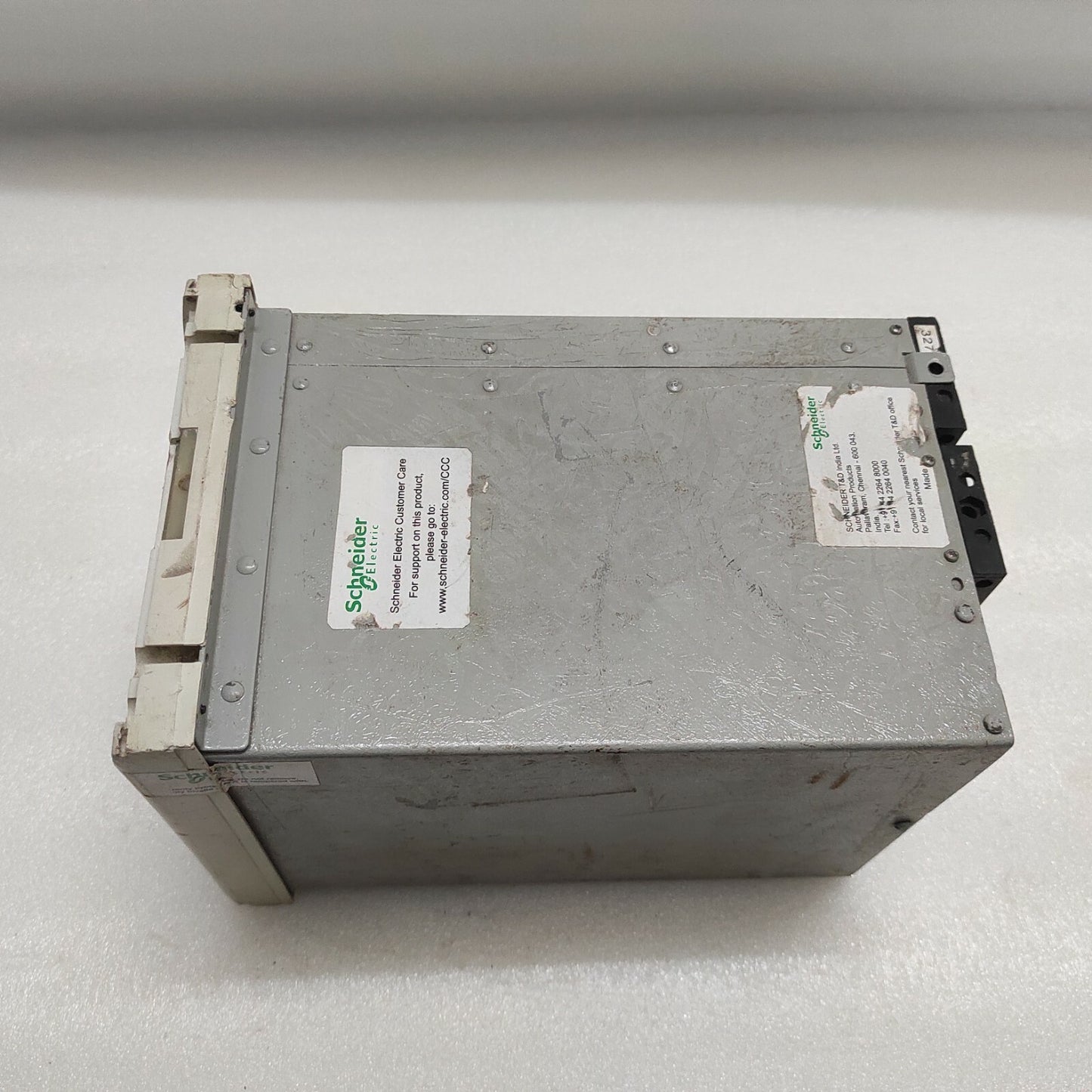 SE P220-C00Z11200BA DIGITAL PROTECTION RELAY 24-250VDC/48-240VAC