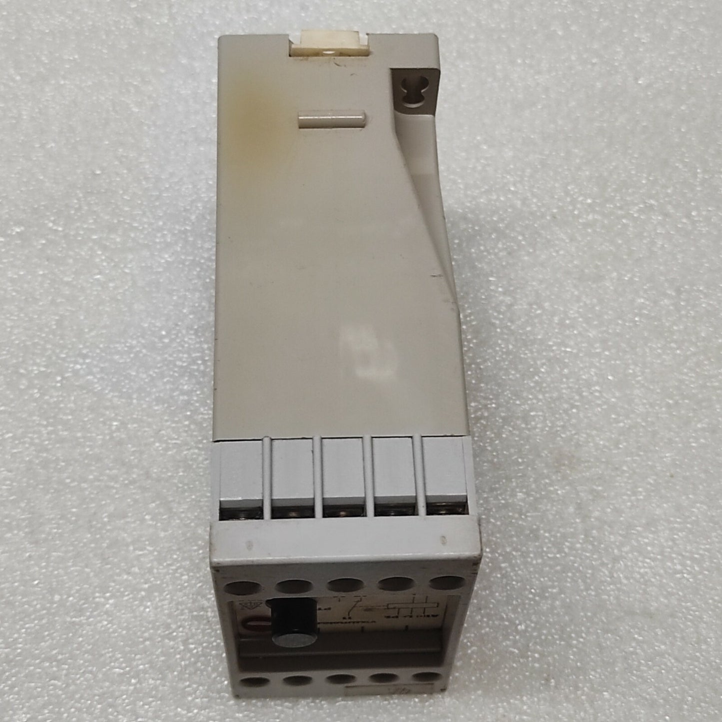 DOLD AI 898/20 VOLT METER DC 24V