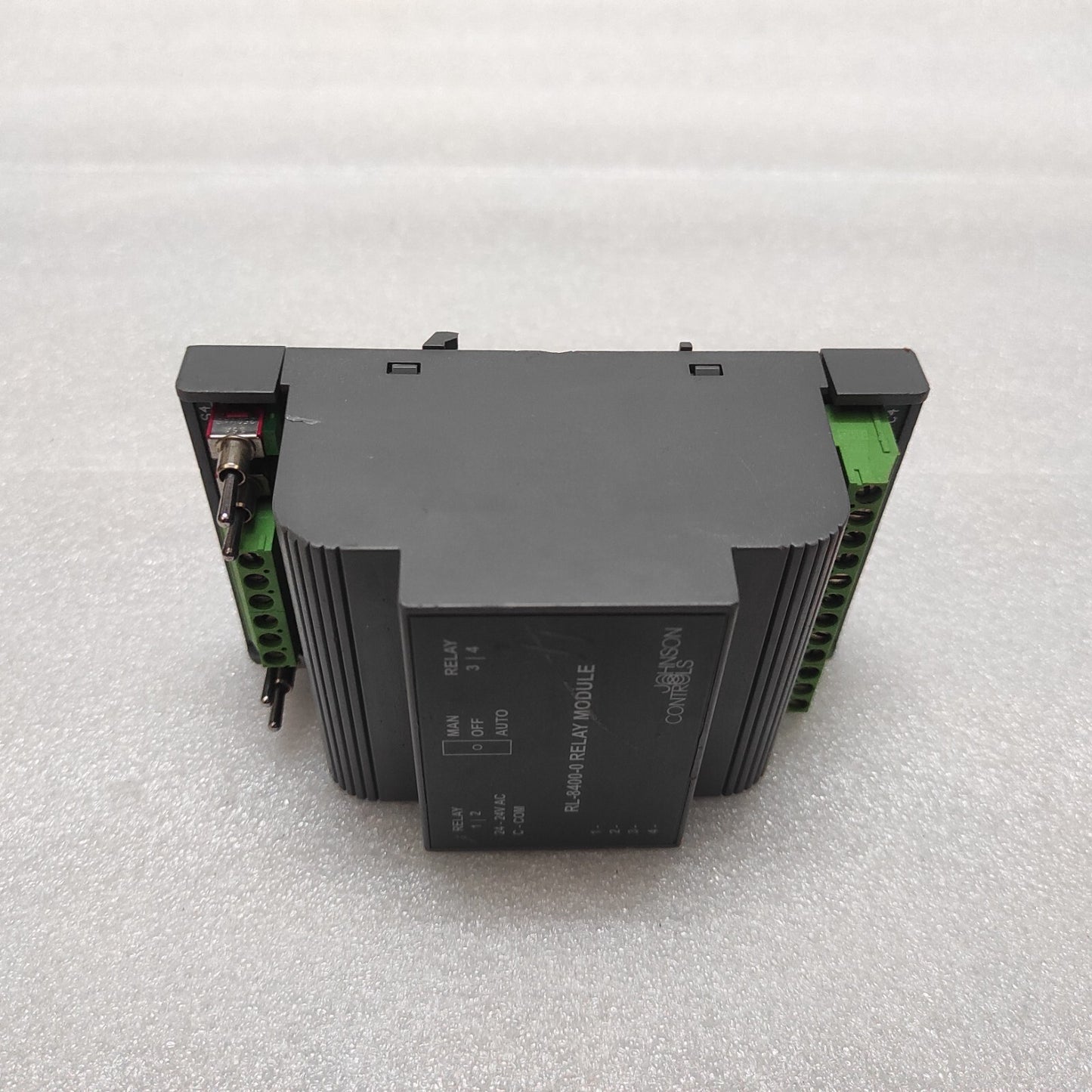 JOHNSON CONTROLS RL-8400-0 RELAY MODULE