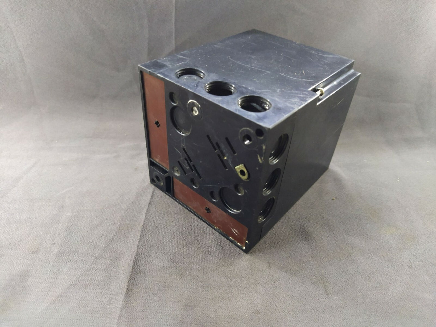 Landis & Gyr LAL 2.25 Burner Control 220-240 VAC LAL2.25