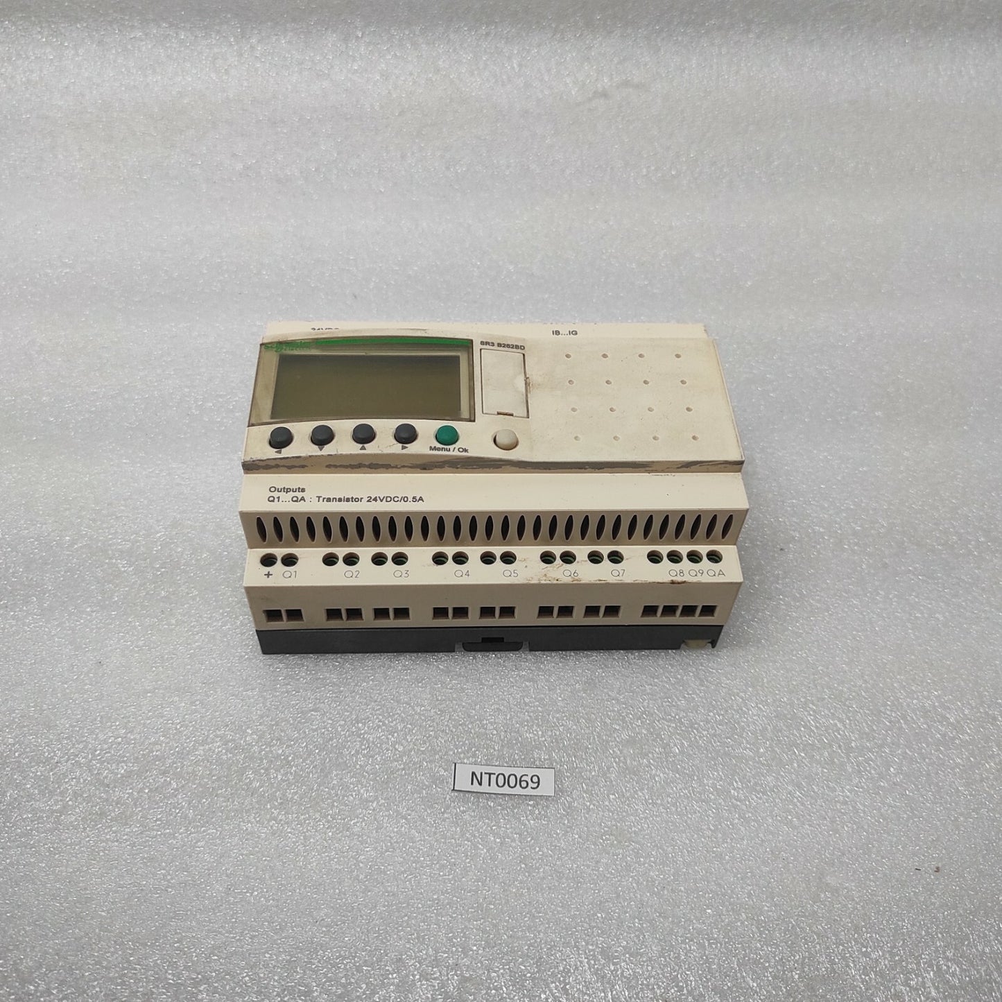 SE ZELIO SR3B262BD LOGIC RELAY 88960162 24VDC