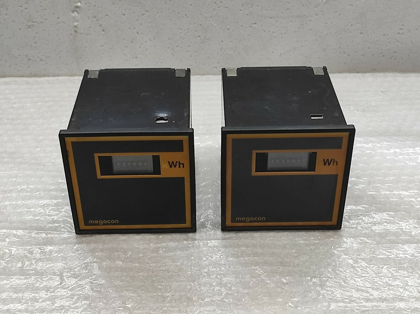 MEGACON MDWH kWh METER 230V