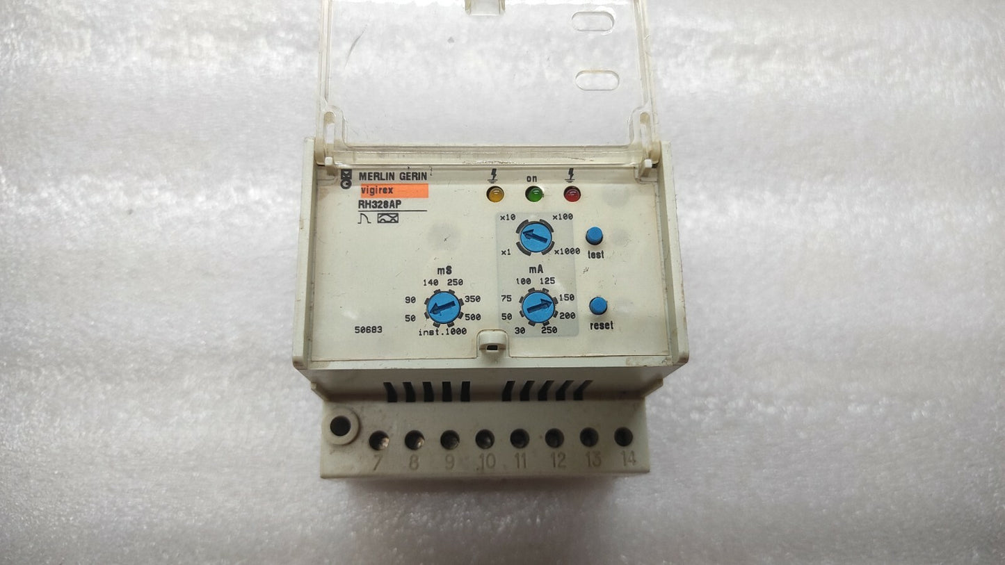 MERLIN GERIN VIGIREX RH328AP RELAY