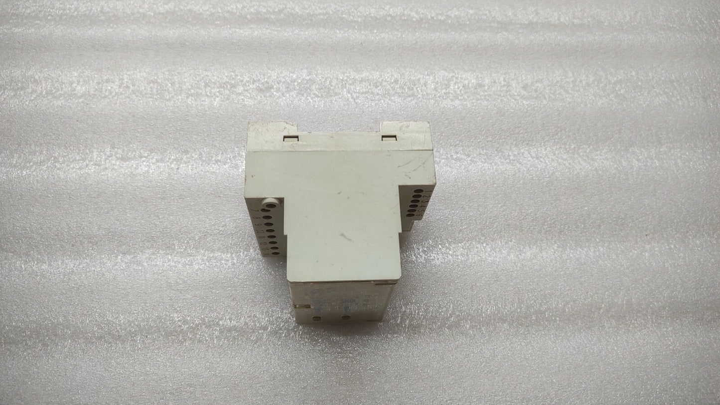 MERLIN GERIN VIGIREX RH328AP RELAY