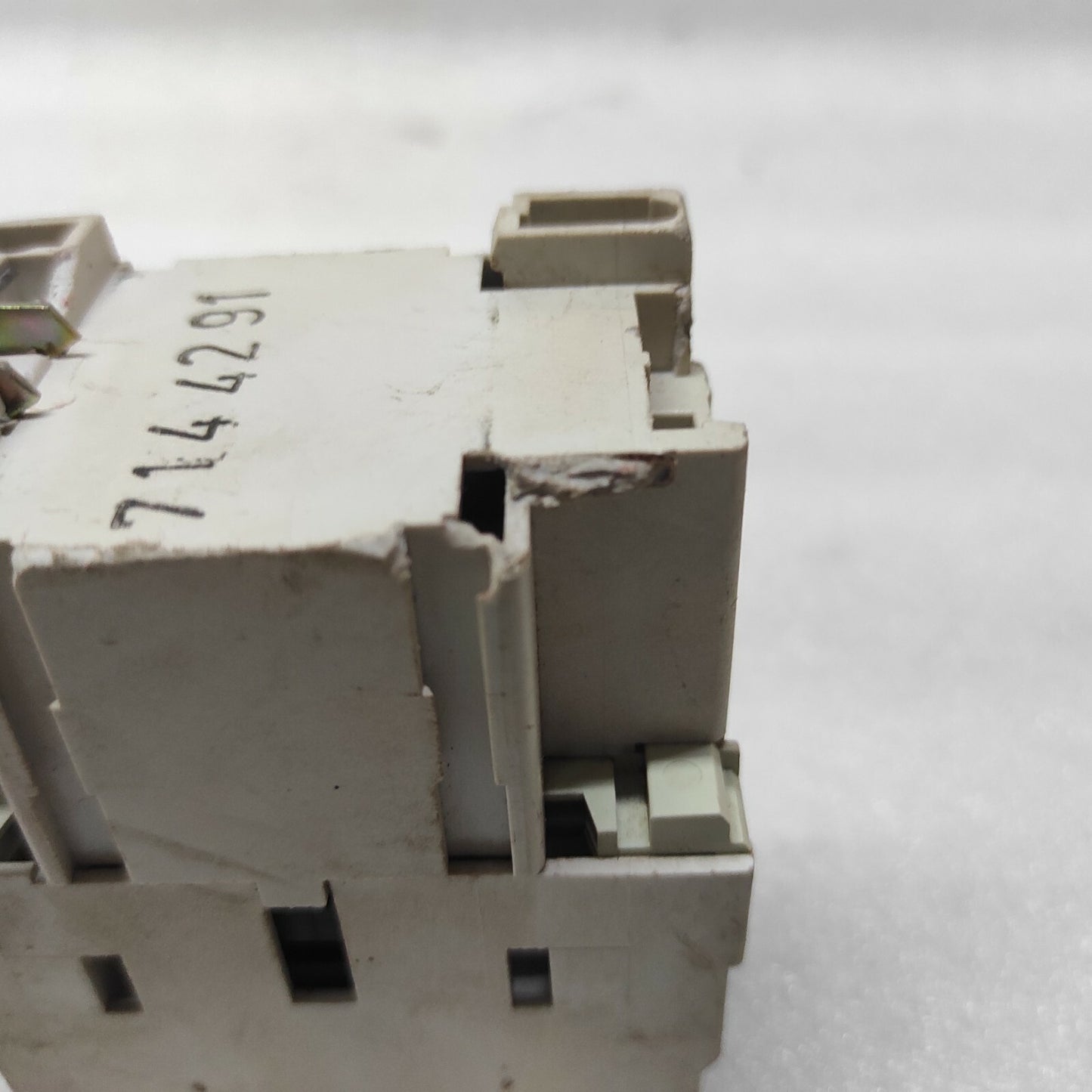 GHISALBA GH15CR MAGNETIC CONTACTOR 10A 660V COIL VOLTAGE 110-120VEATON CUTLER HA