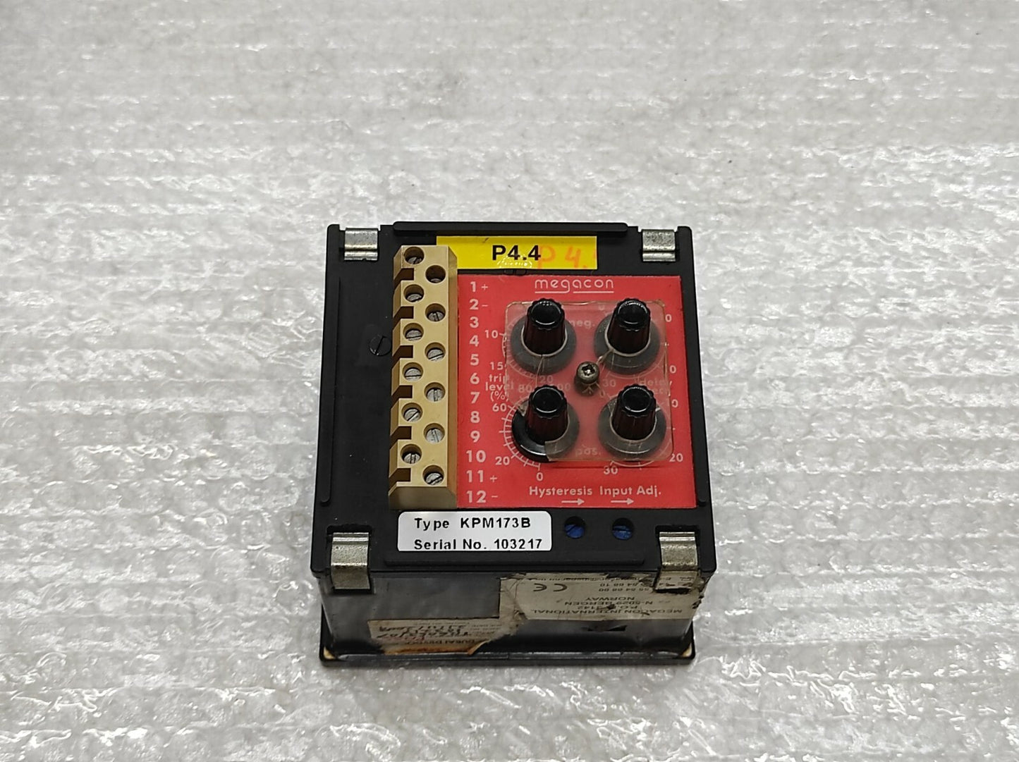 MEGACON KPM 173B MW BI-DIRECTIONAL AC POWER GUARD KPM173B
