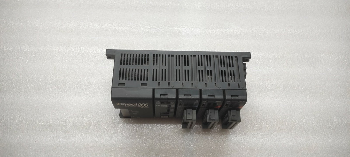 KOYO DIRECT LOGIC 205 PLC D2-04B-1 PS D2-240 CPU D2-16ND3-2 IN D2-12TR OUT