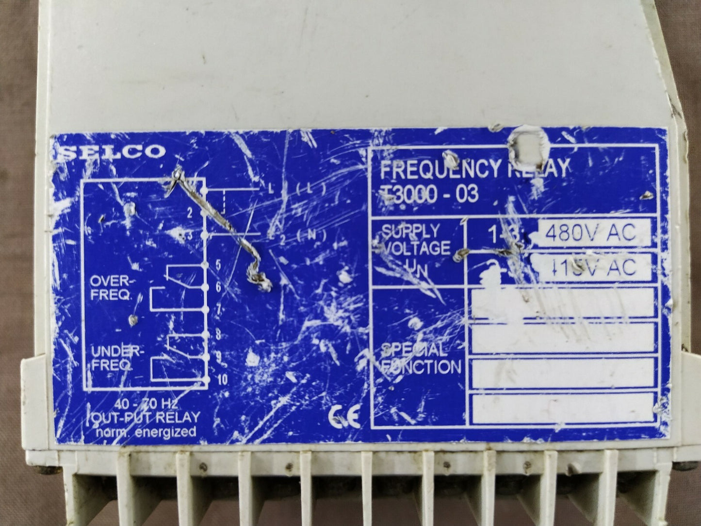 Selco T3000 Frequency Relay T3000-03 480 VAC