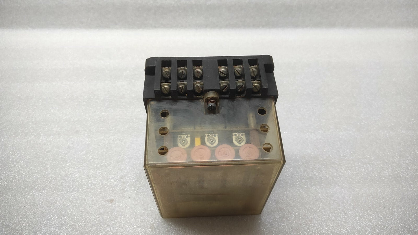 SEG STROMRELAIS IWK 2-3 CURRENT RELAY 11386-2-107 250VAC 1000VA