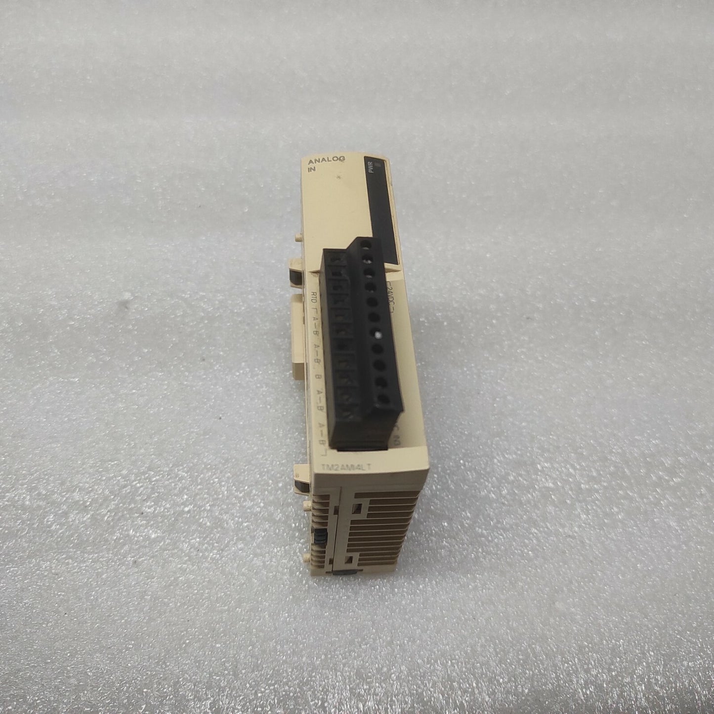 SE MODICON TM2AMI4LT ANALOG INPUT MODULE