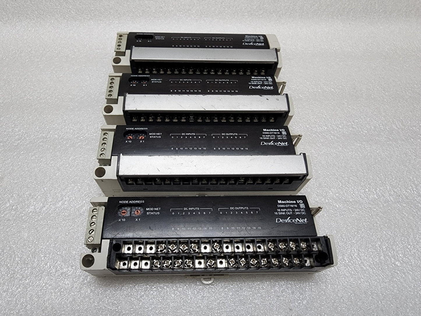 RS OEMAX DS60-DT16/16 MACHINE I/O DEVICE NET 24VDC